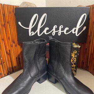 Clarks leather boots